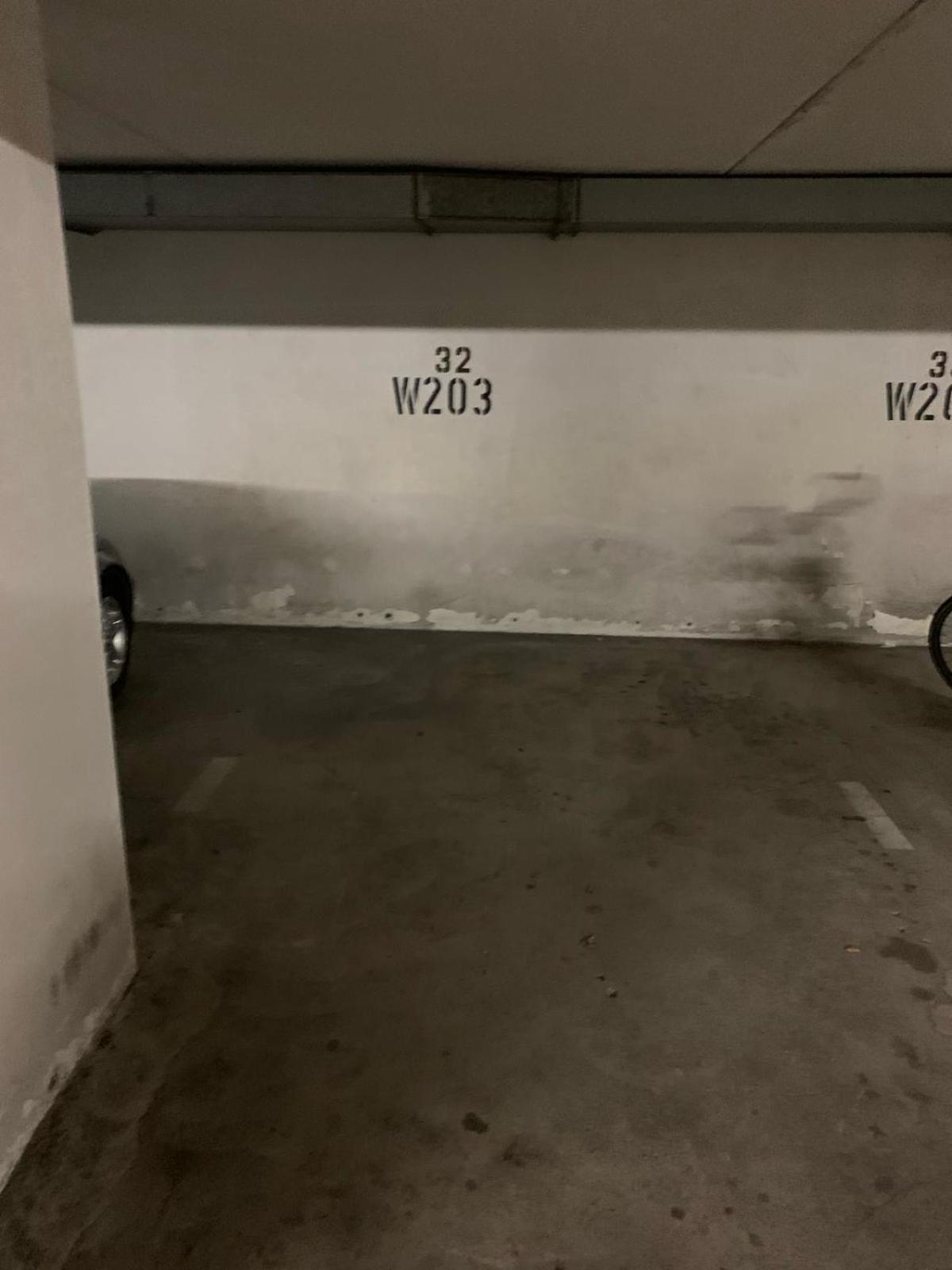 Bonbon Nerstr Vollstaendig Eingerichtetes Apartment Mit Parkplatz Köln Ngoại thất bức ảnh